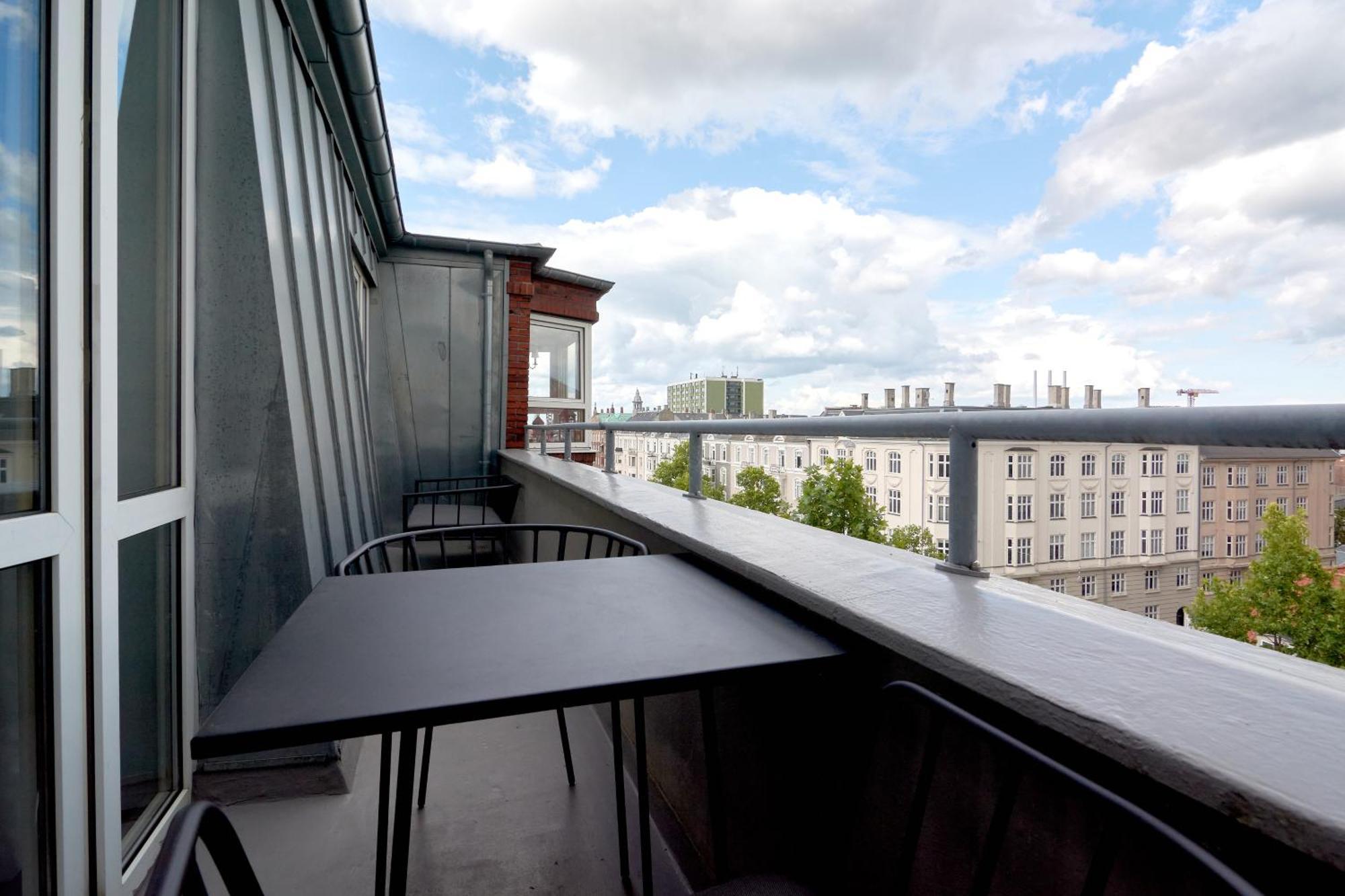 Beautiful 3 Bedroom Apartment Near Shopping & Metro Copenhaga Exterior foto
